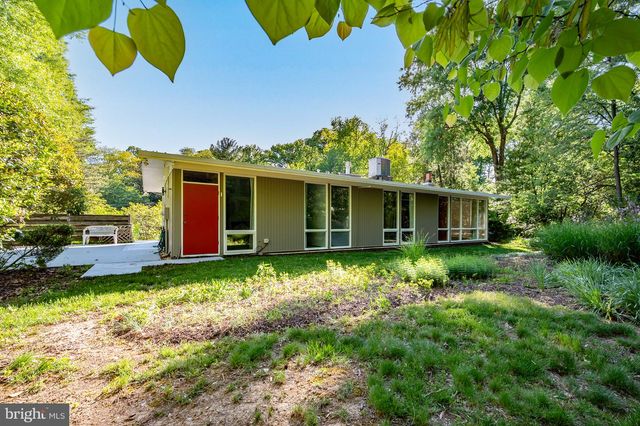 7715 ELBA RD, Alexandria, VA 22306