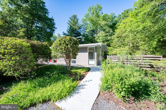 7715 ELBA RD, Alexandria, VA 22306