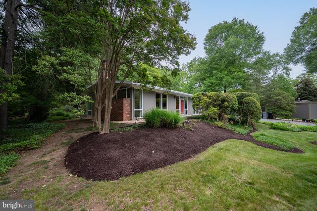 7715 ELBA RD, Alexandria, VA 22306