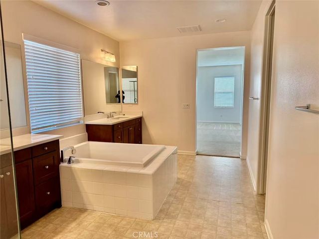 2746 E Wickford Street, Ontario, CA 91762