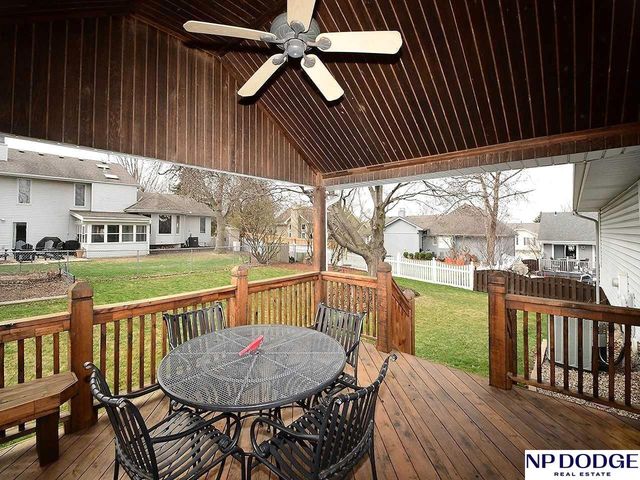 15523 Charles Street, Omaha, NE 68154