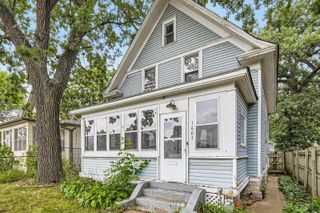 1607 7th Street W, Saint Paul, MN 55102