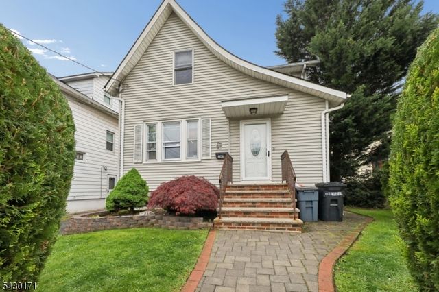 145 Terhune Ave, Passaic City, NJ 07055