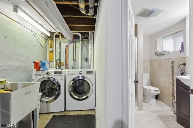 145 Terhune Ave, Passaic City, NJ 07055