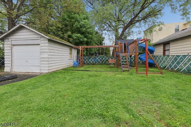 145 Terhune Ave, Passaic City, NJ 07055