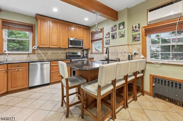 145 Terhune Ave, Passaic City, NJ 07055