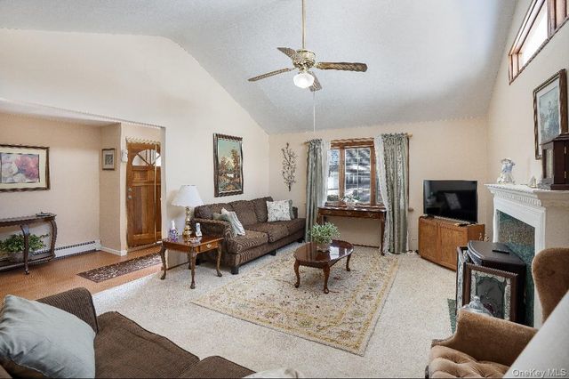 69 Riviera Drive, Selden, NY 11784