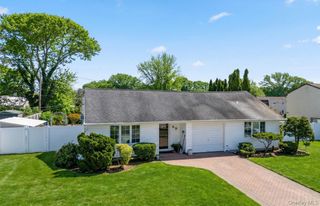 69 Riviera Drive, Selden, NY 11784