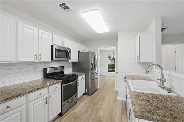 4035 Ridgefair Drive, Cumming, GA 30040