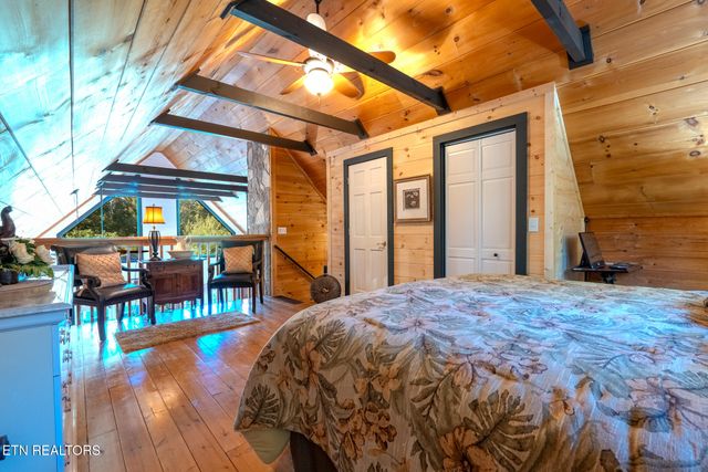2216 French Broad River Rd, Seymour, TN 37865