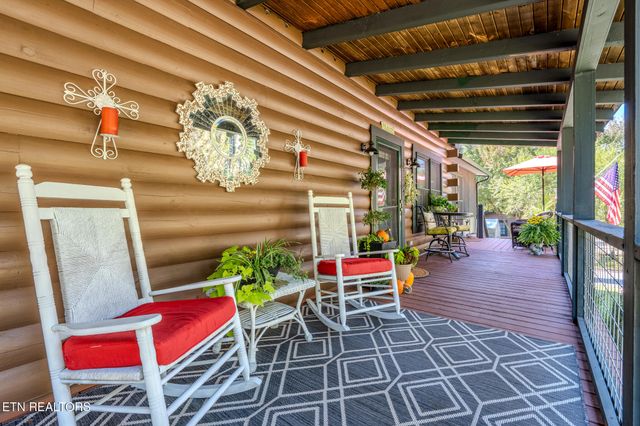 2216 French Broad River Rd, Seymour, TN 37865