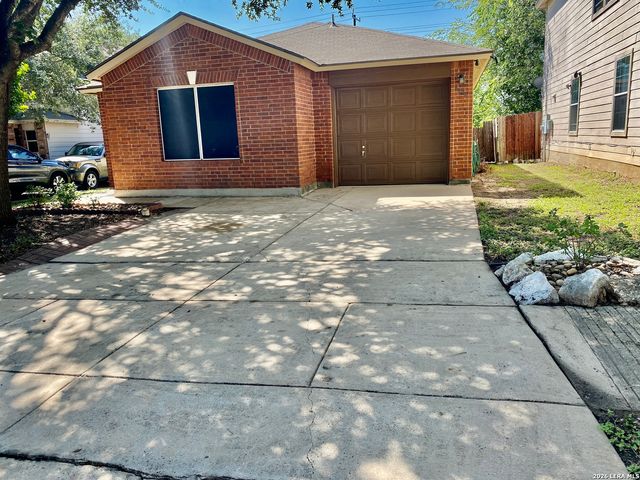 6726 Benke Farm, San Antonio, TX 78239