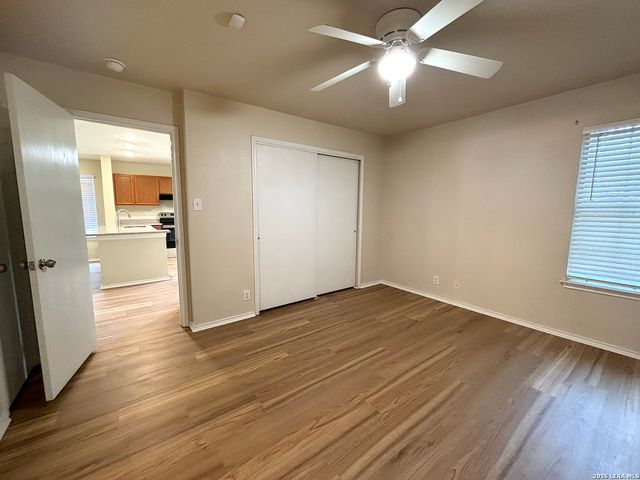 6726 Benke Farm, San Antonio, TX 78239
