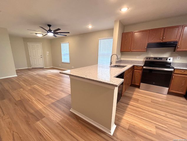 6726 Benke Farm, San Antonio, TX 78239