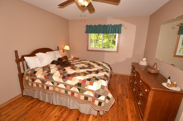 32623 Goldenrod Street NW, Cambridge, MN 55008