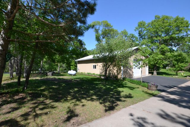 32623 Goldenrod Street NW, Cambridge, MN 55008