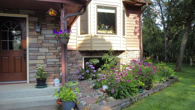 32623 Goldenrod Street NW, Cambridge, MN 55008