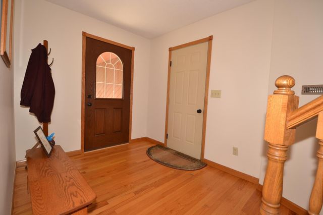 32623 Goldenrod Street NW, Cambridge, MN 55008