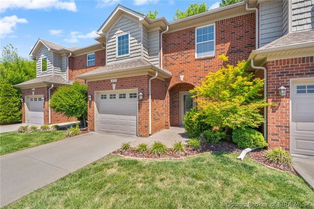 615 Knob Hill Road, New Albany, IN 47150