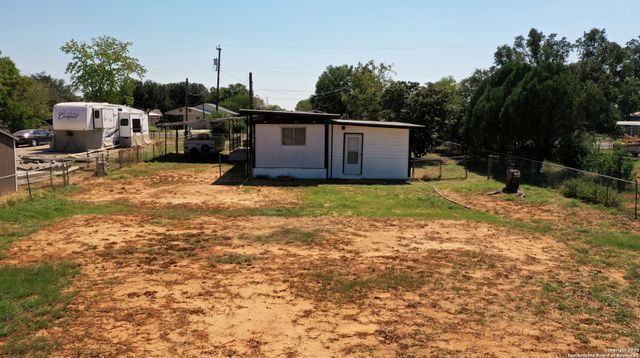 7339 Myna Bird, San Antonio, TX 78223