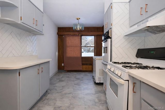 24 McKinley Avenue, White Plains, NY 10606