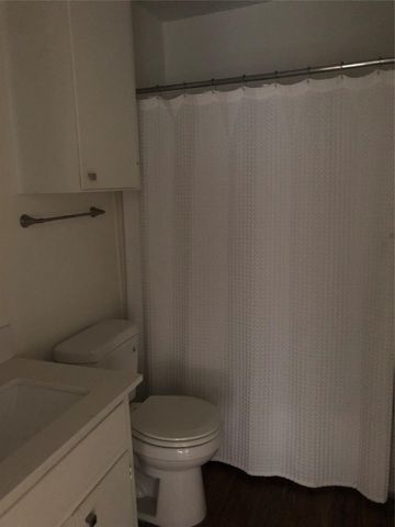 4701 Red River ST 101, Austin, TX 78751