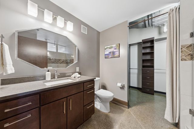 350 Saint Peter Street 606, Saint Paul, MN 55102