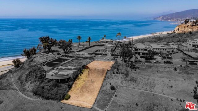 15215 Friends Street, Pacific Palisades (los Angeles), CA 90272