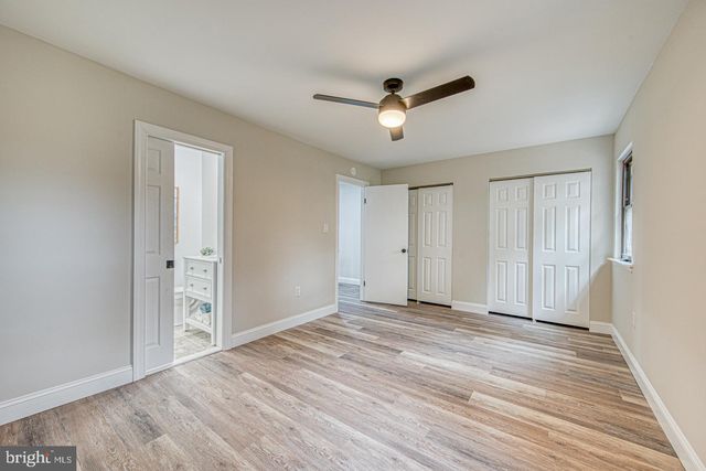 261 BISHOP DR, Aston, PA 19014