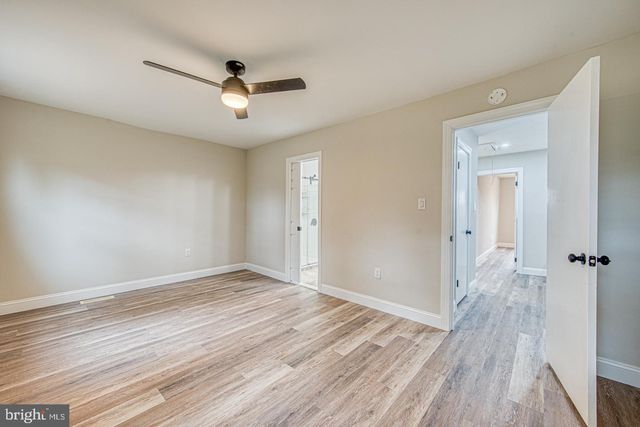 261 BISHOP DR, Aston, PA 19014