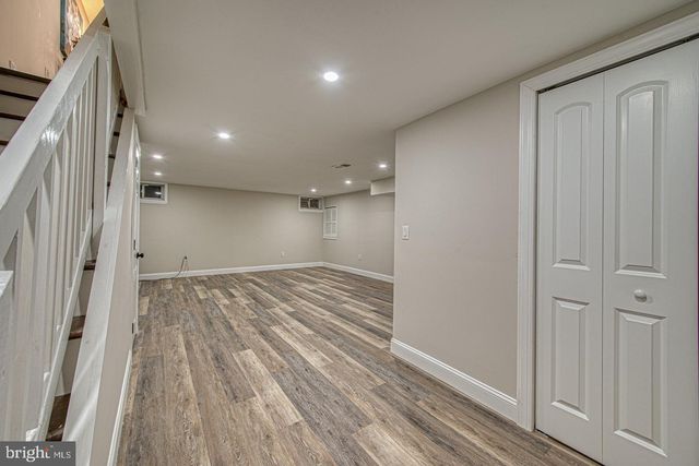 261 BISHOP DR, Aston, PA 19014