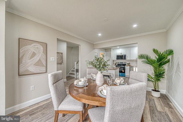 261 BISHOP DR, Aston, PA 19014