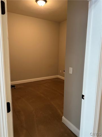 721 North Clinton Street 117, Syracuse, NY 13204