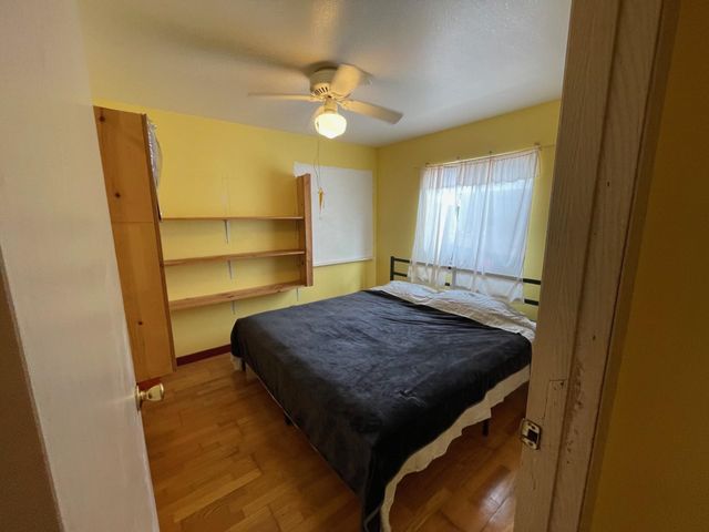 130 Olopua Pl, Lanai City, HI 96763