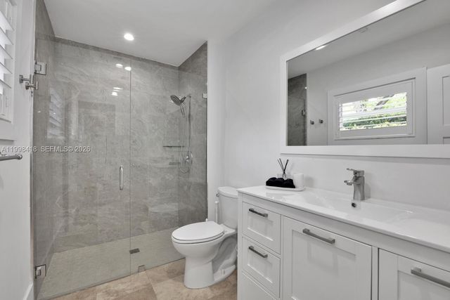 6140 SW 90th St, Pinecrest, FL 33156