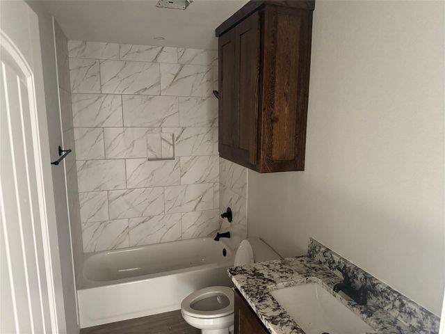 1004 Bradshaw Court, Springtown, TX 76082