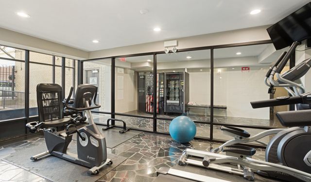 7616 N MARSHFIELD Avenue 308, Chicago, IL 60626