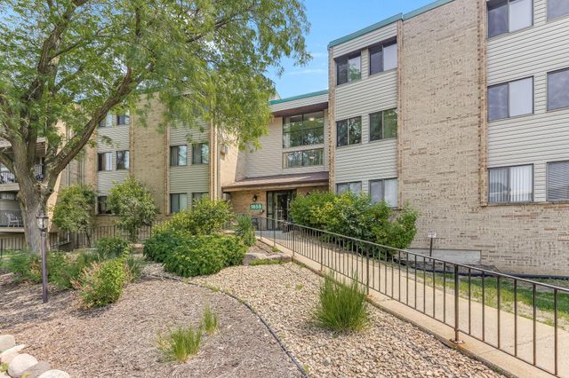 1855 Silver Bell Road 120, Eagan, MN 55122