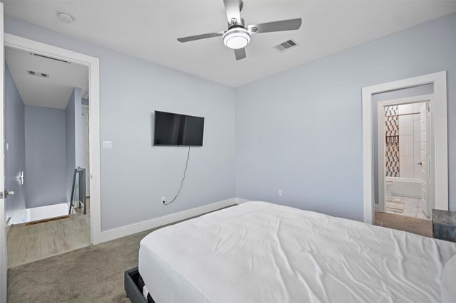 2413 Pease Street, Houston, TX 77003