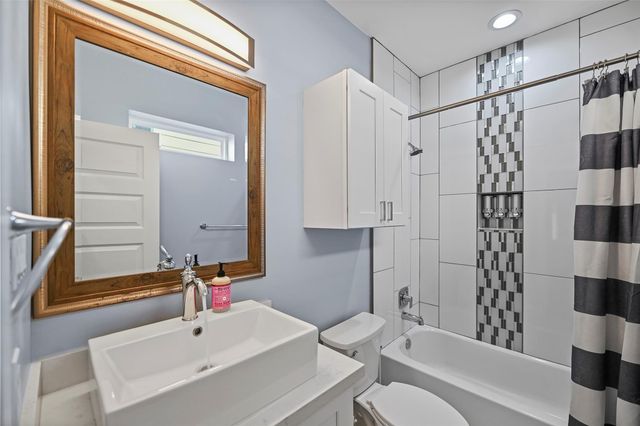2413 Pease Street, Houston, TX 77003