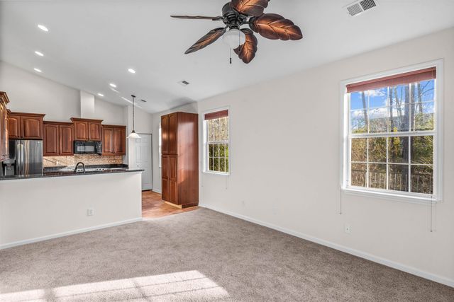 147 Sugar Loaf Ln., Murrells Inlet, SC 29576