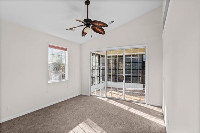 147 Sugar Loaf Ln., Murrells Inlet, SC 29576