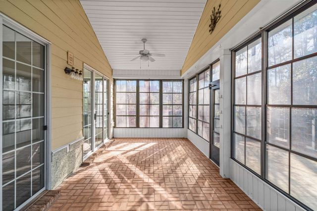 147 Sugar Loaf Ln., Murrells Inlet, SC 29576