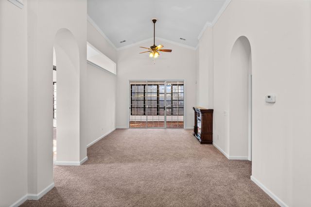 147 Sugar Loaf Ln., Murrells Inlet, SC 29576