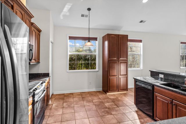 147 Sugar Loaf Ln., Murrells Inlet, SC 29576