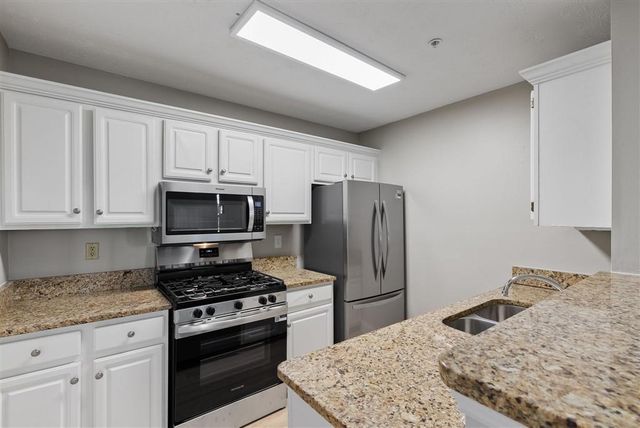 1364 Keys NE Crossing, Atlanta, GA 30319