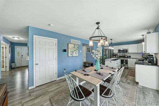 110 Riverfrost Court, O'fallon, MO 63366