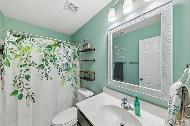 110 Riverfrost Court, O'fallon, MO 63366