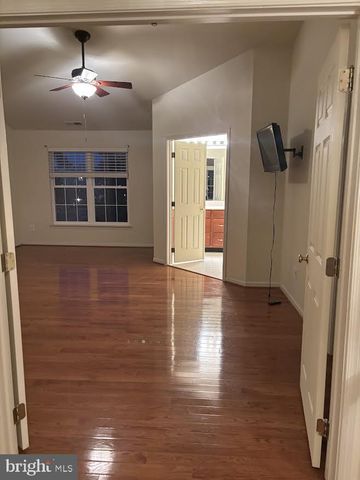 43725 BANSHEE HEIGHTS TER, Ashburn, VA 20148