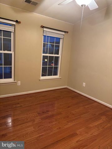 43725 BANSHEE HEIGHTS TER, Ashburn, VA 20148